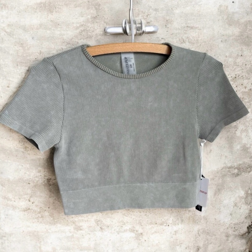 Ribbed Green Crop Top Tee